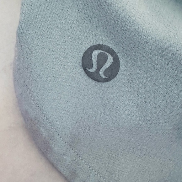 LULULEMON Women’s Light Blue Athletic Shorts - Picture 7 of 12